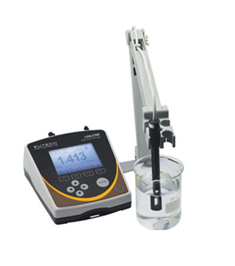 Thermo 電導(dǎo)率測量儀 優(yōu)特CON2700.jpg